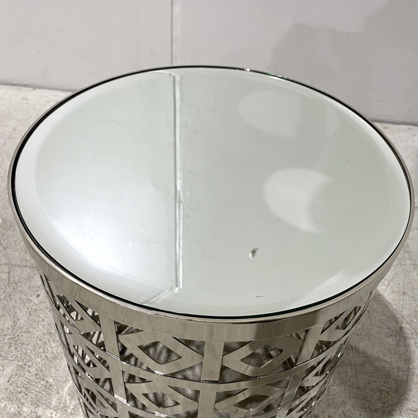 Round End Table