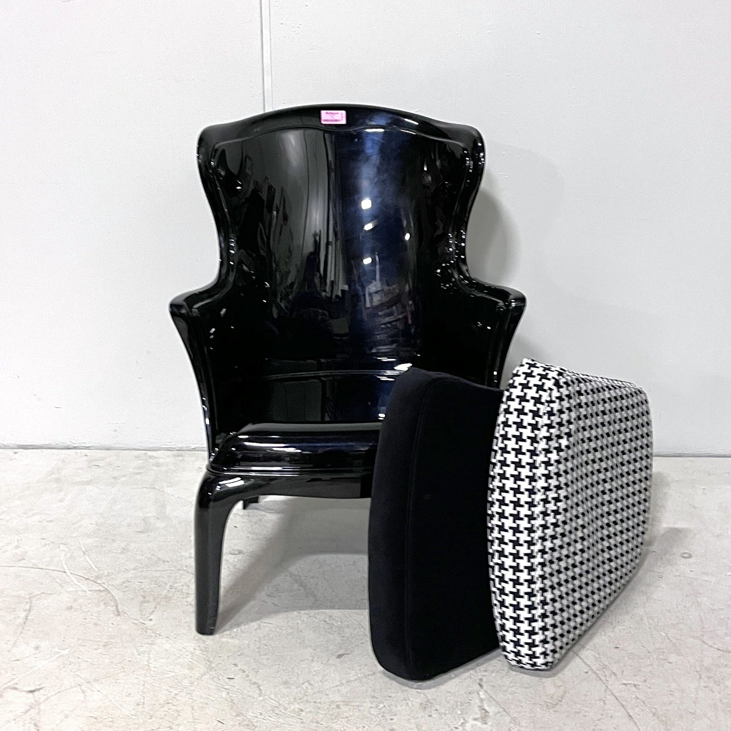 Acrylic Lounge Chair