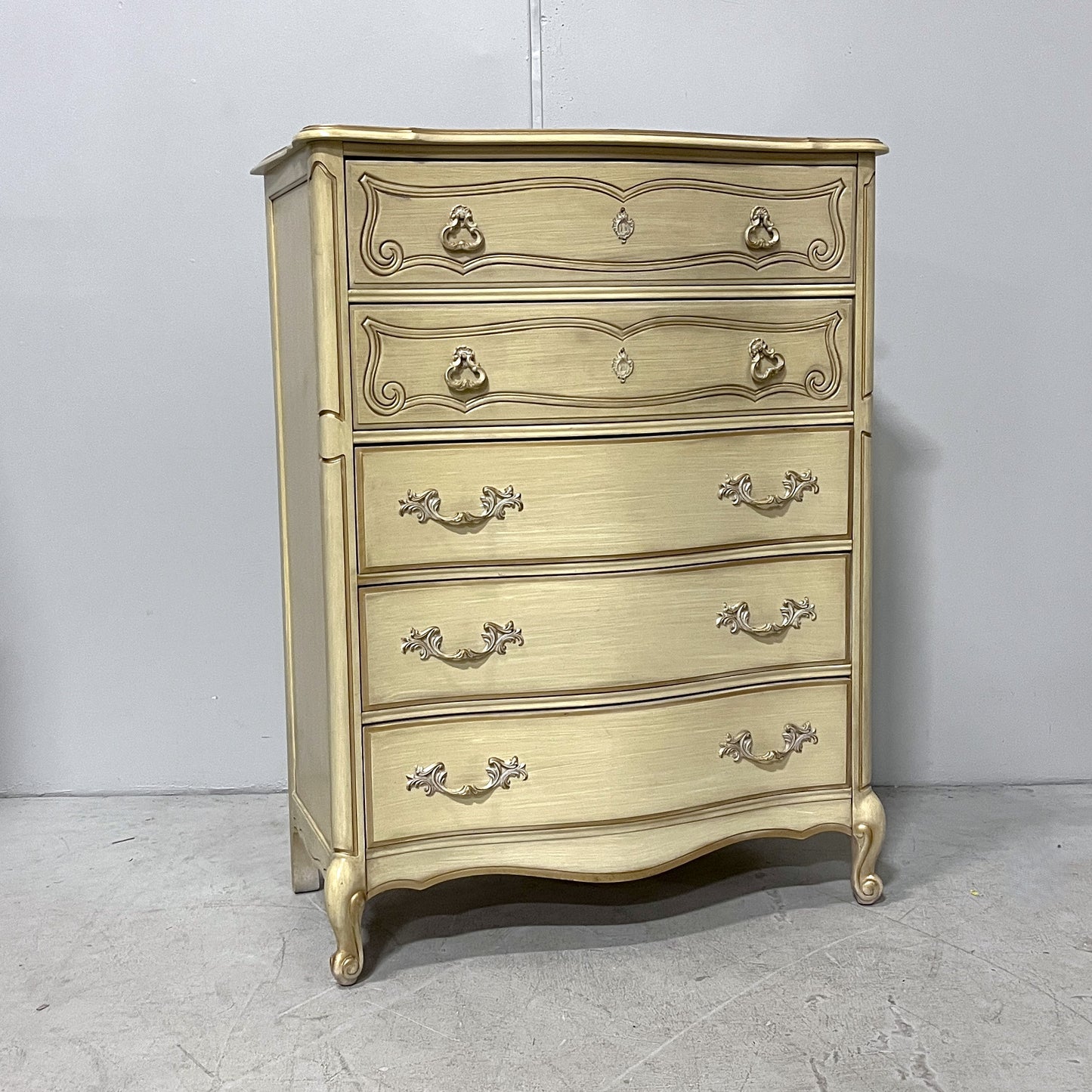 5-Drawer Dresser