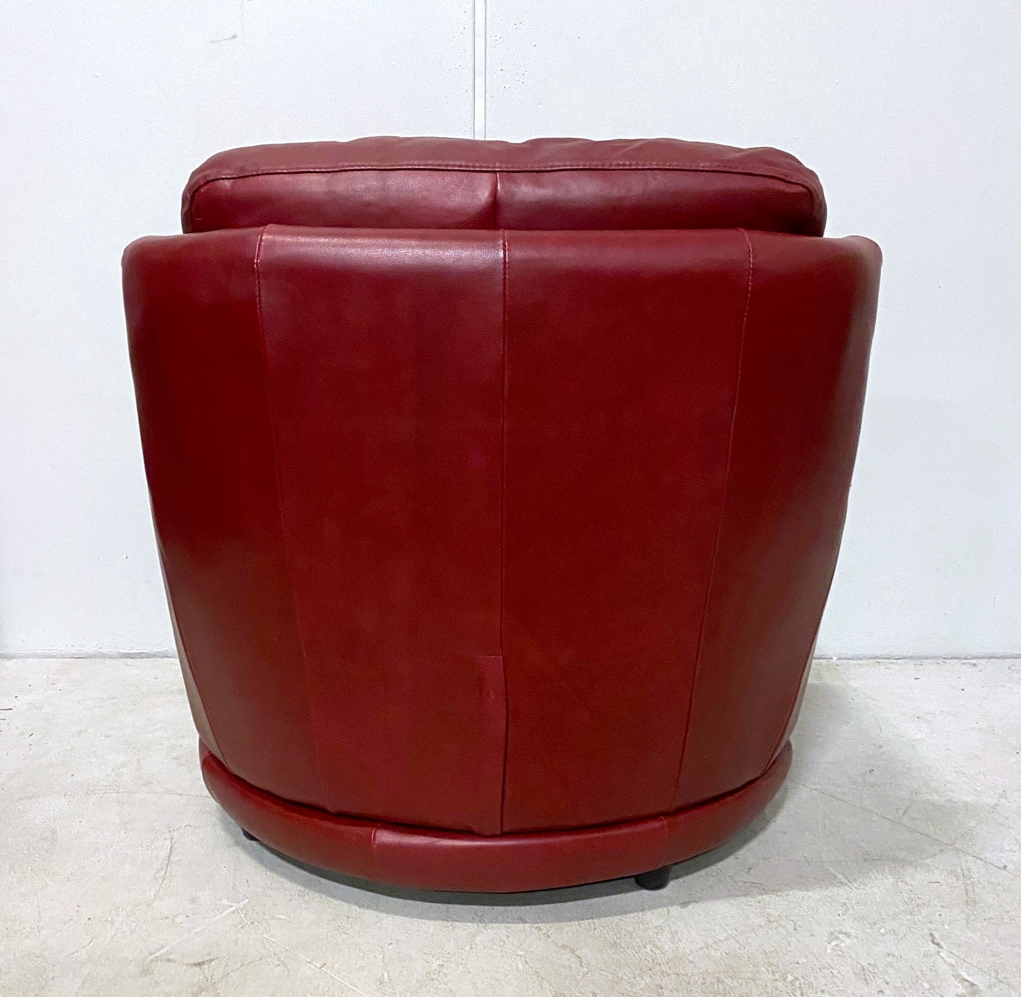 Leather Swivel Armchair
