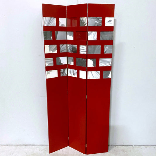 Tri-Fold Metal Photo Frame Room Divider