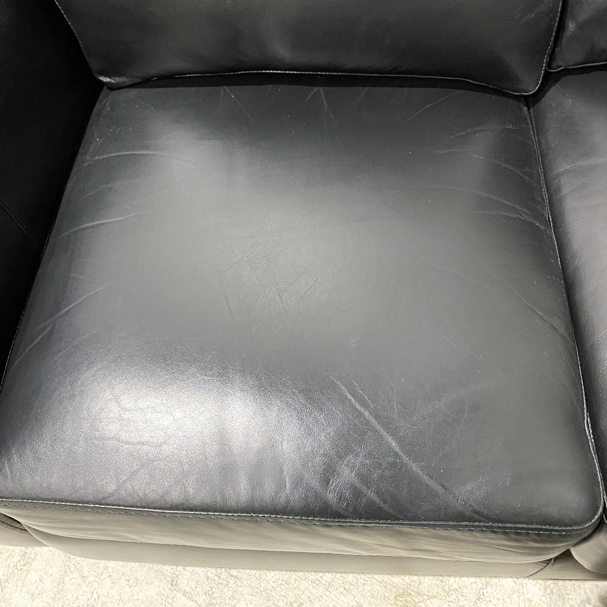 High-quality Pleather Love Seat