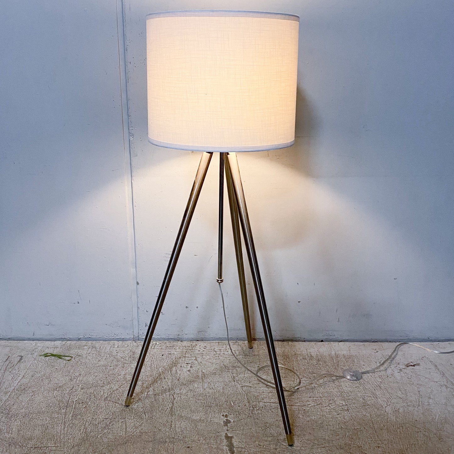 Tripod Floor Lamp