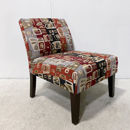 Geometric Accent Slipper Chair