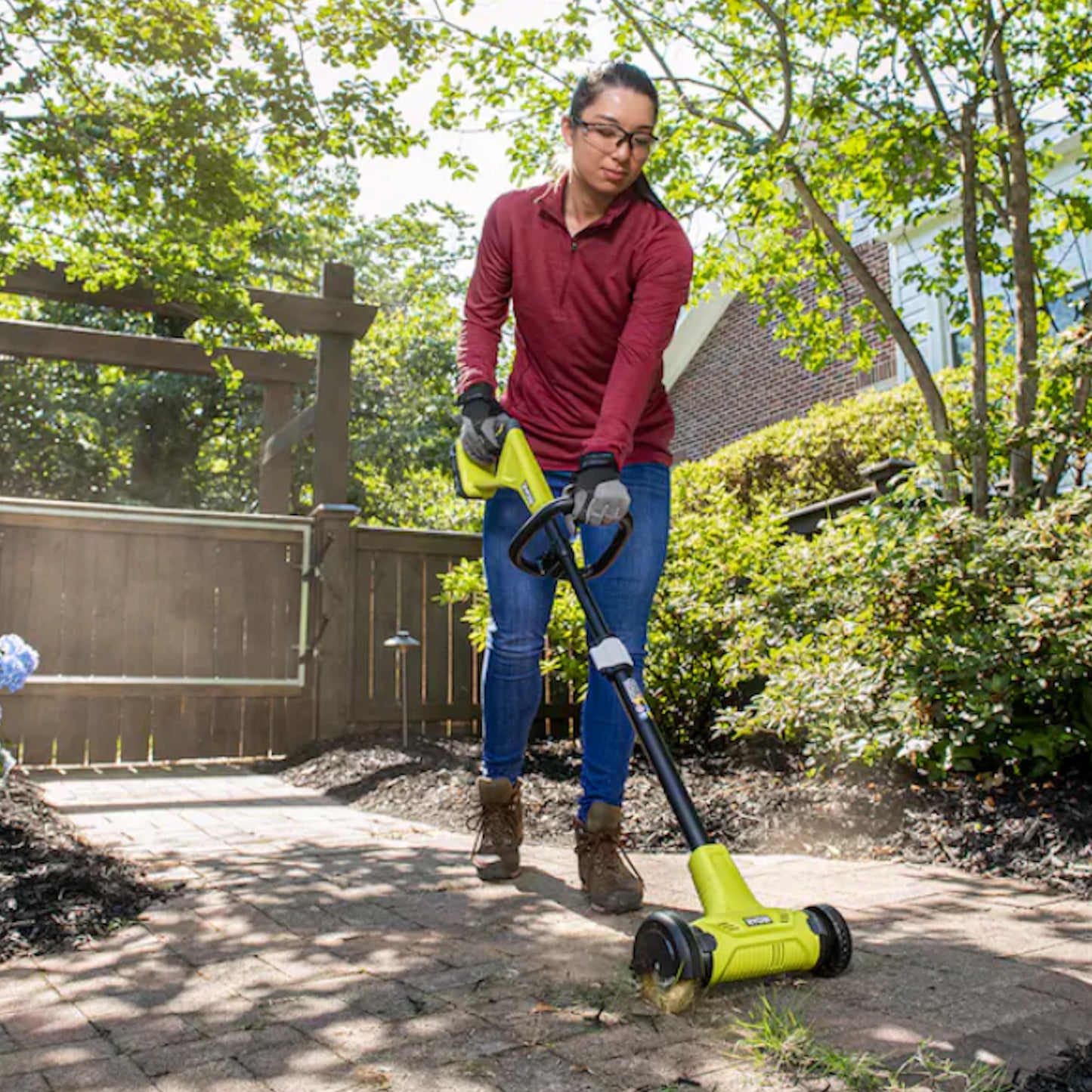 18V Cordless Outdoor Patio Cleaner