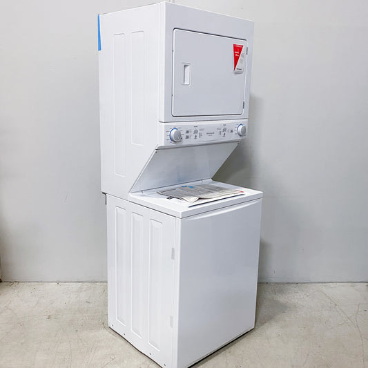 Washer & Dryer Laundry Center (S/N 4E43705662)