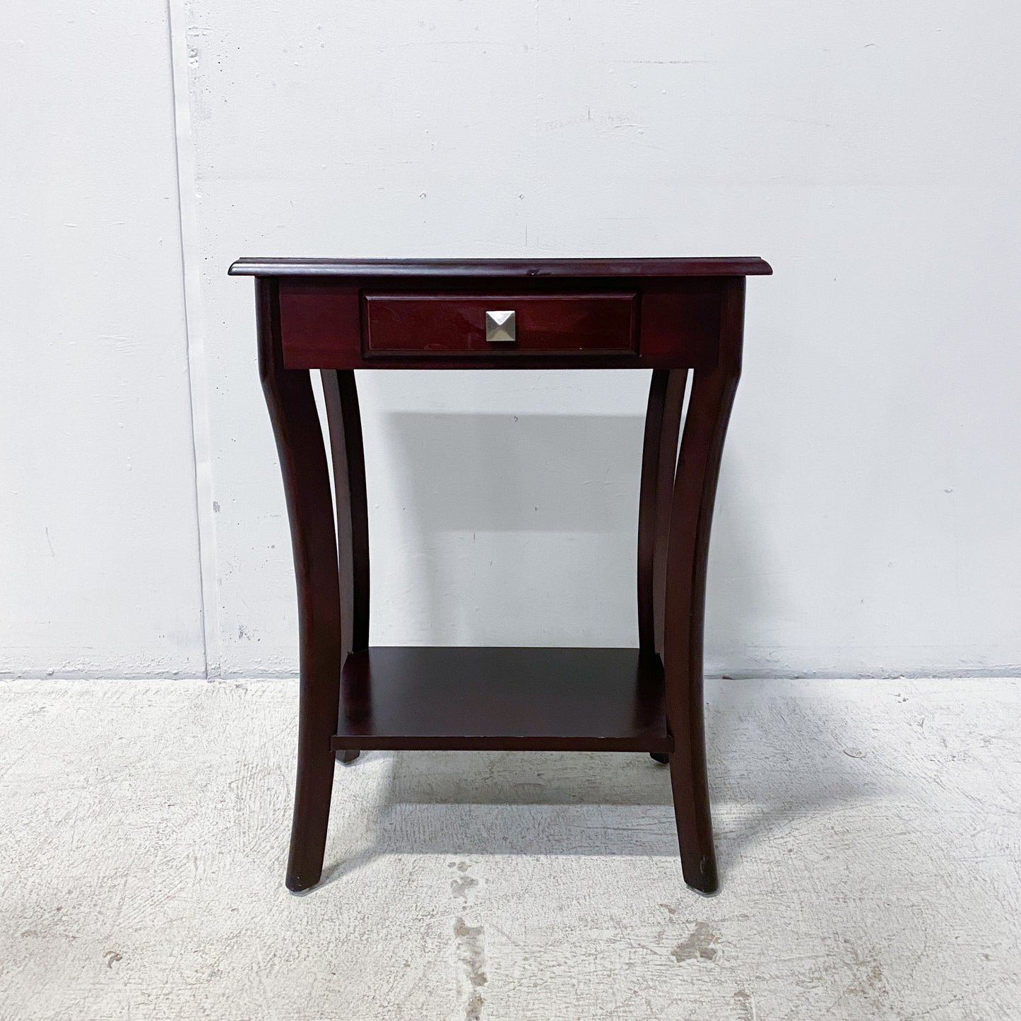 Accent Table