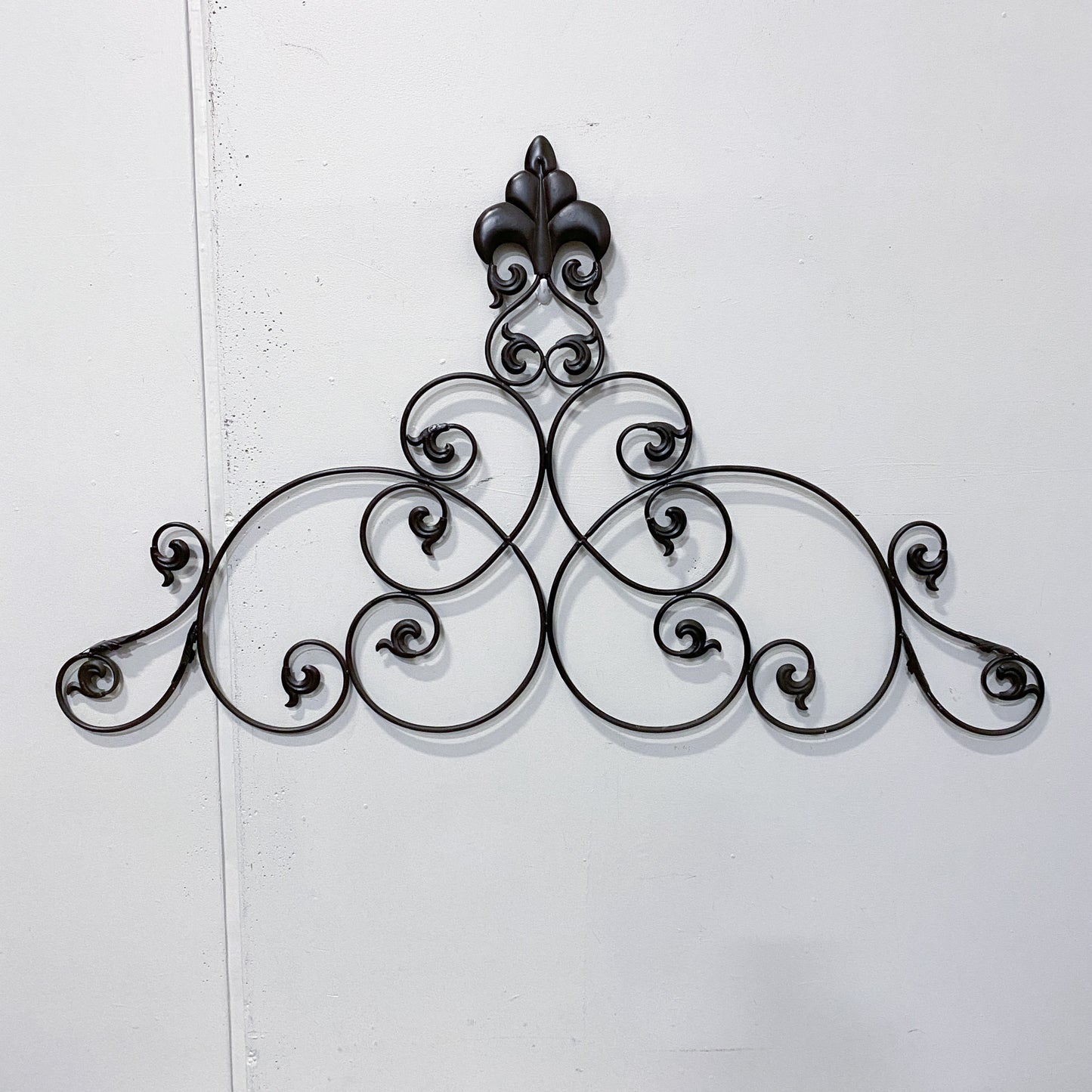 Metal Scroll Wall Decor