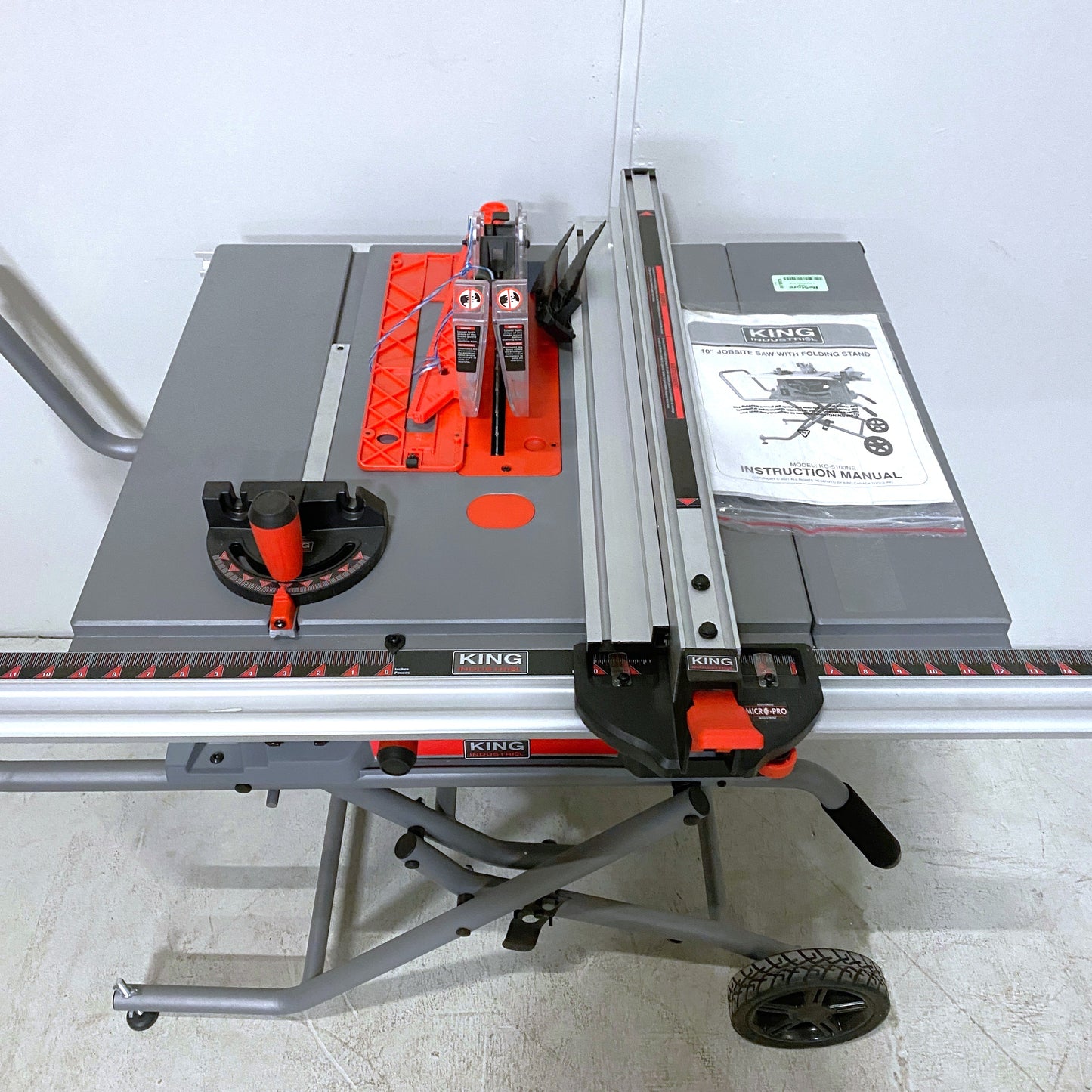 10-inch Jobsite Saw with Folding Stand