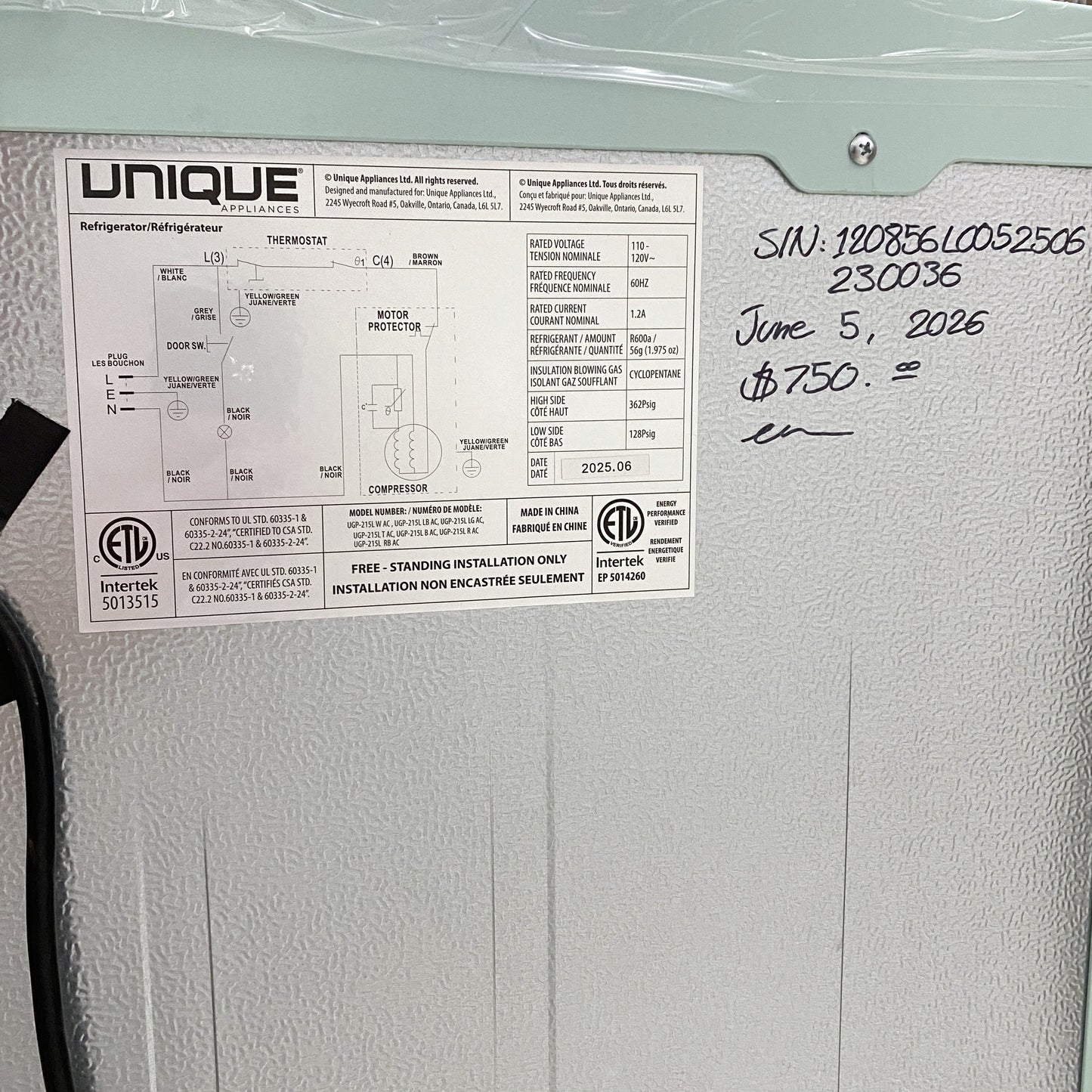 Classic Retro Fridge
