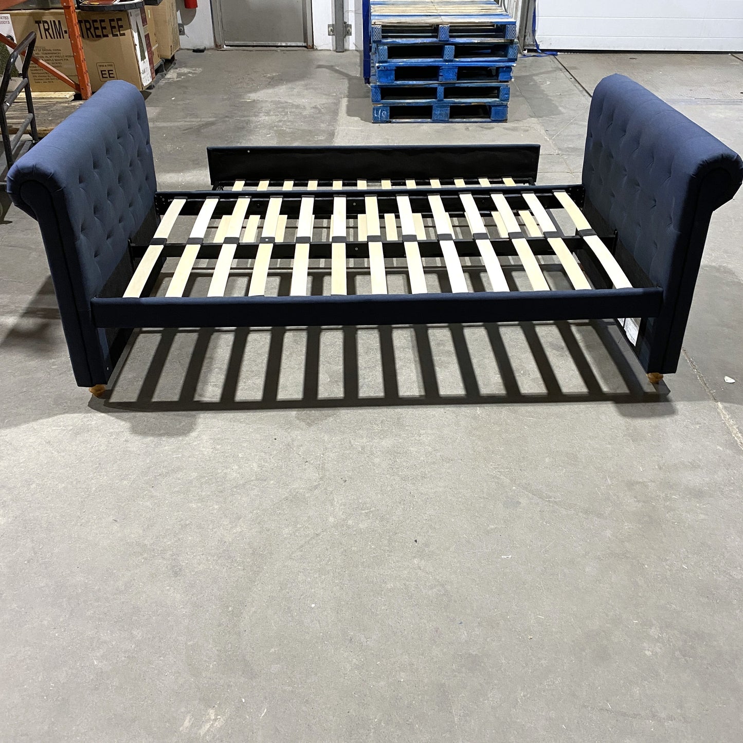 Daybed with Trundle