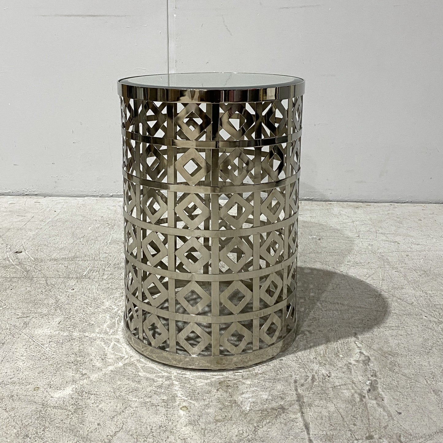 Round End Table