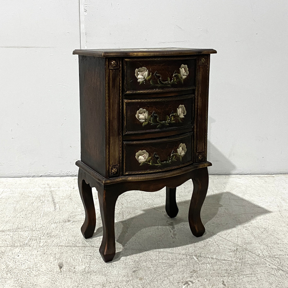 Small 3-Drawer Nightstand