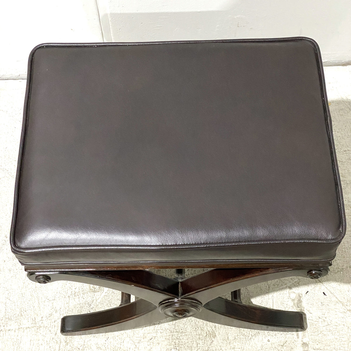 X-leg Ottoman
