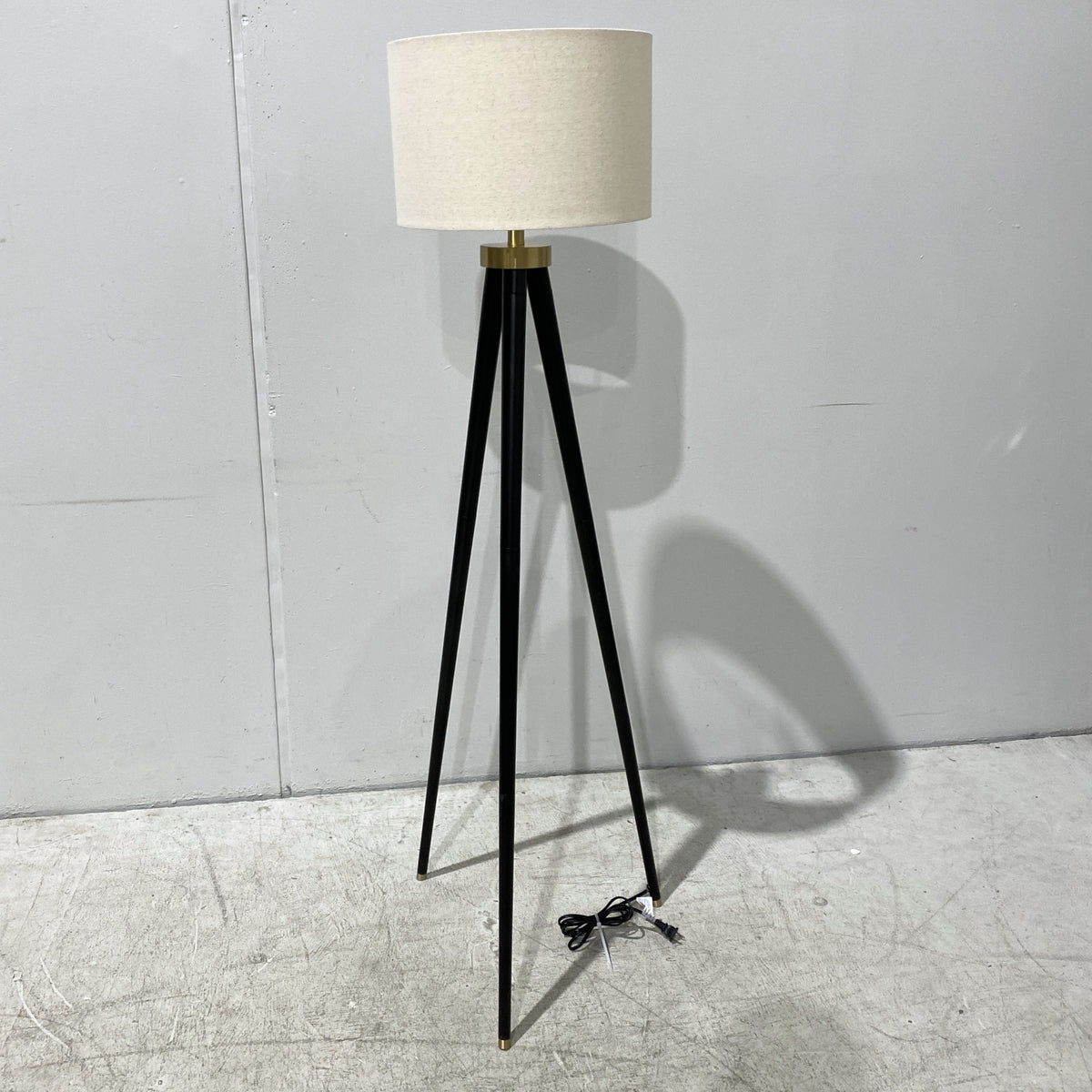 Tripod Floor Lamp