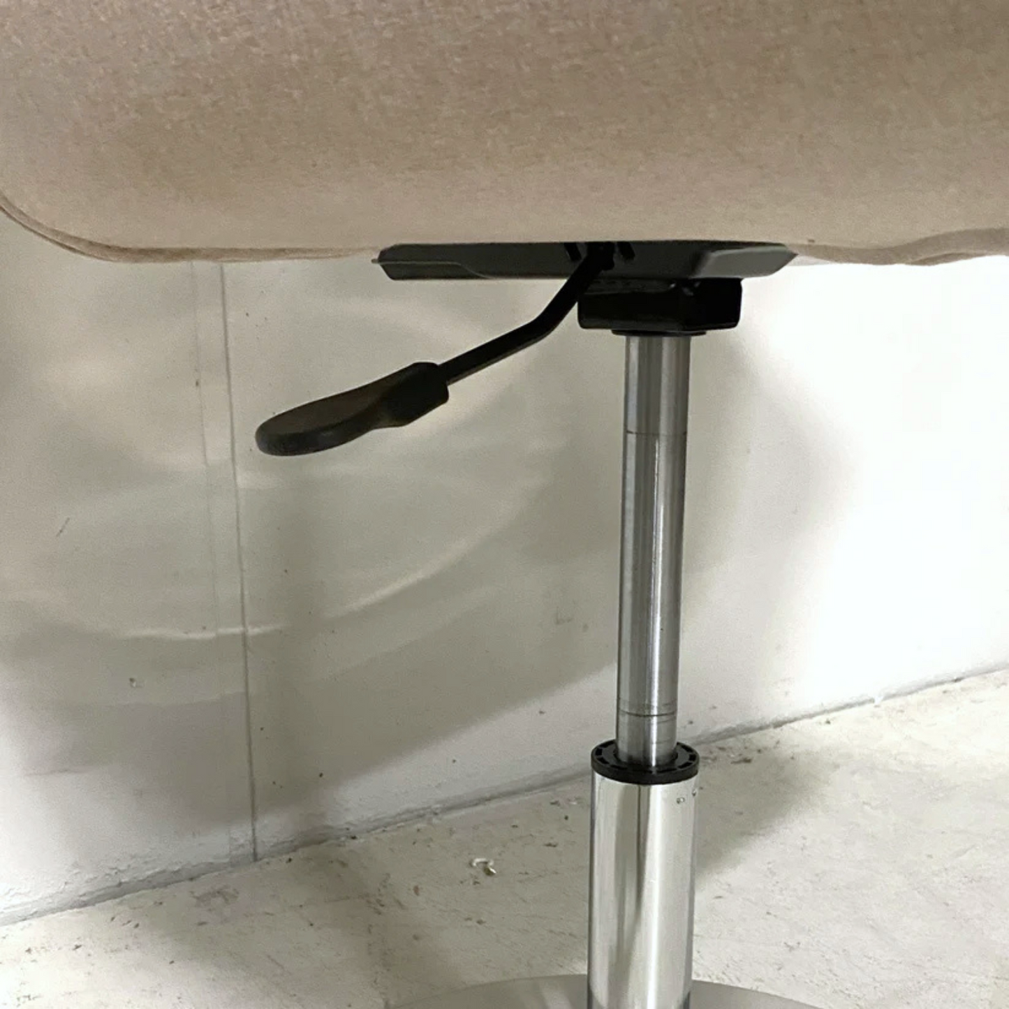 Adjustable Accent Chair