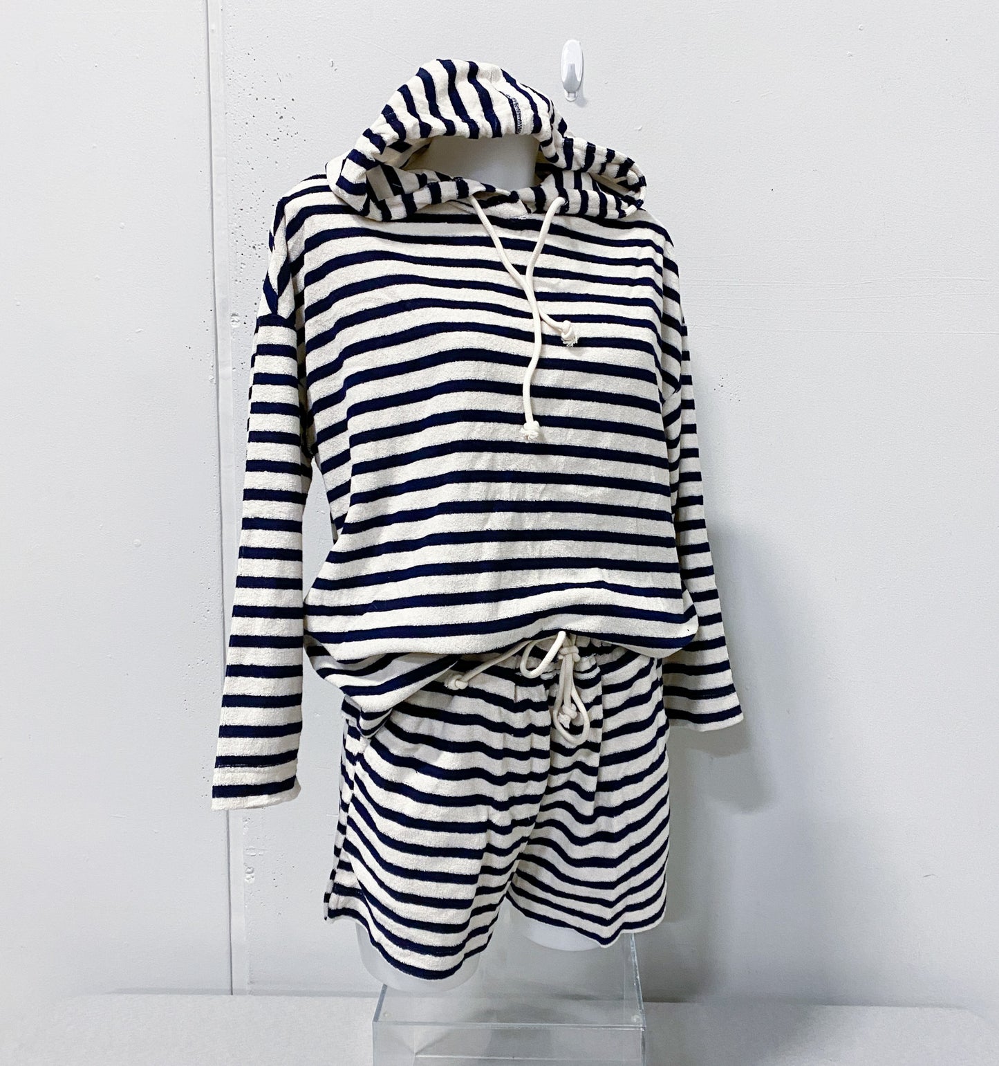Women's Navy and Cream Stripped Pajama Set (Size Medium)