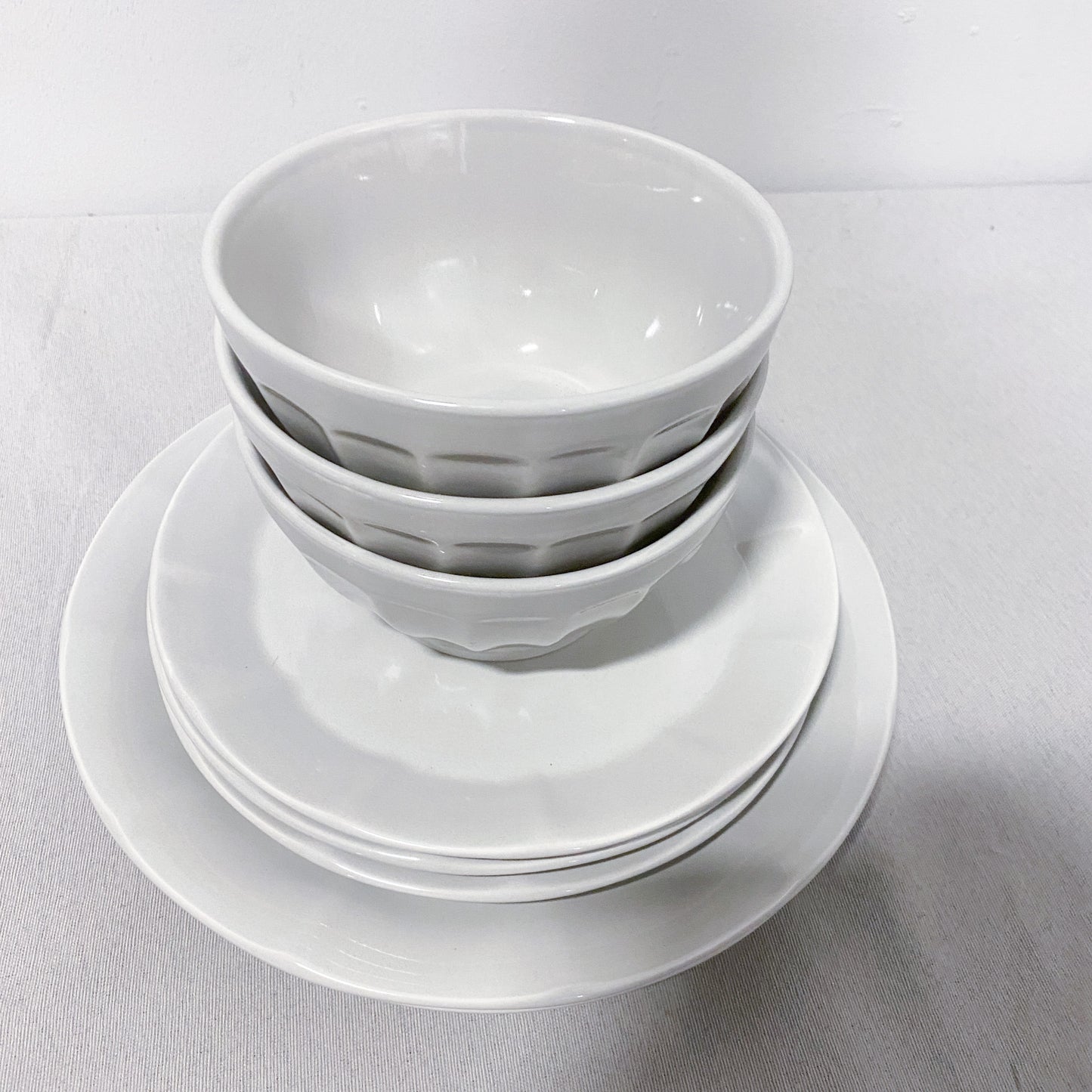 9-Piece Grey Dinnerware Set