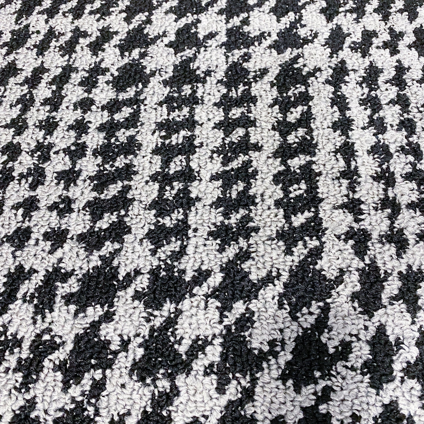 Hounds Tooth Rug