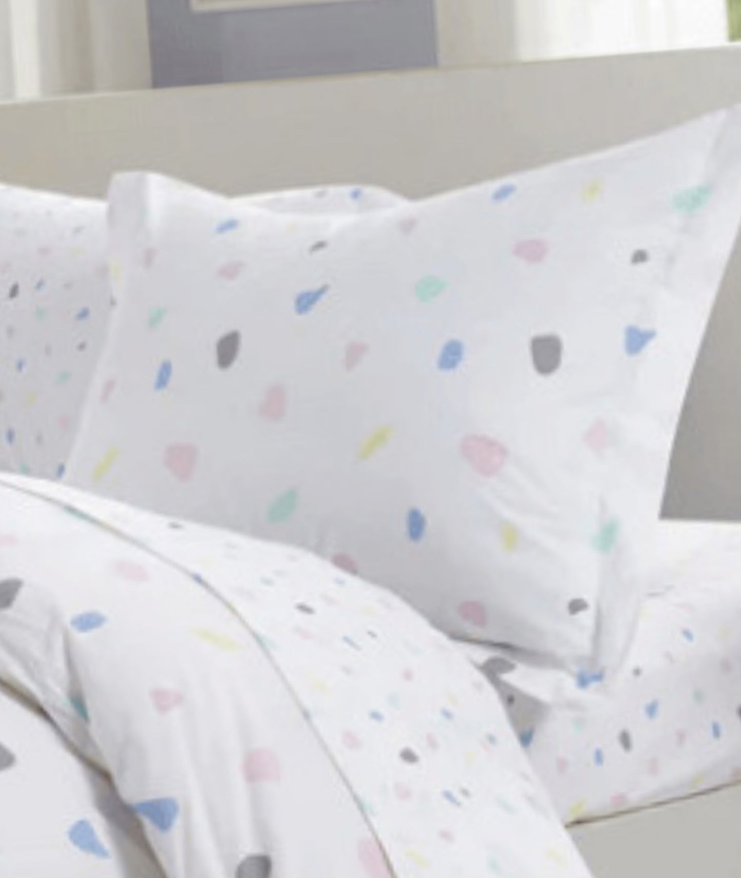 Polka Dot Childs Twin Bed set