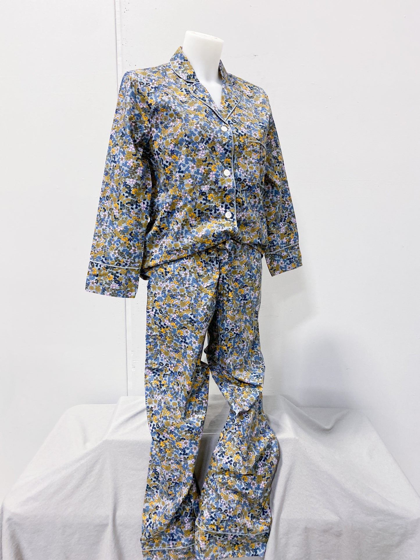 Women's Poplin Floral Pajama Set (Size X-Small)