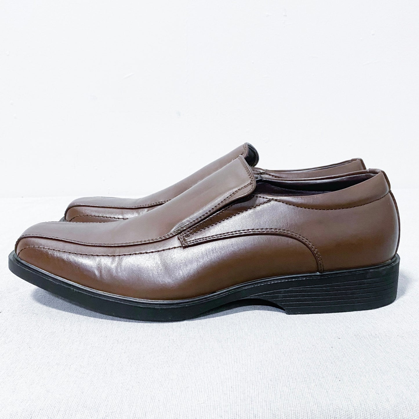 Men's Brown Dress Shoes (Size 12)