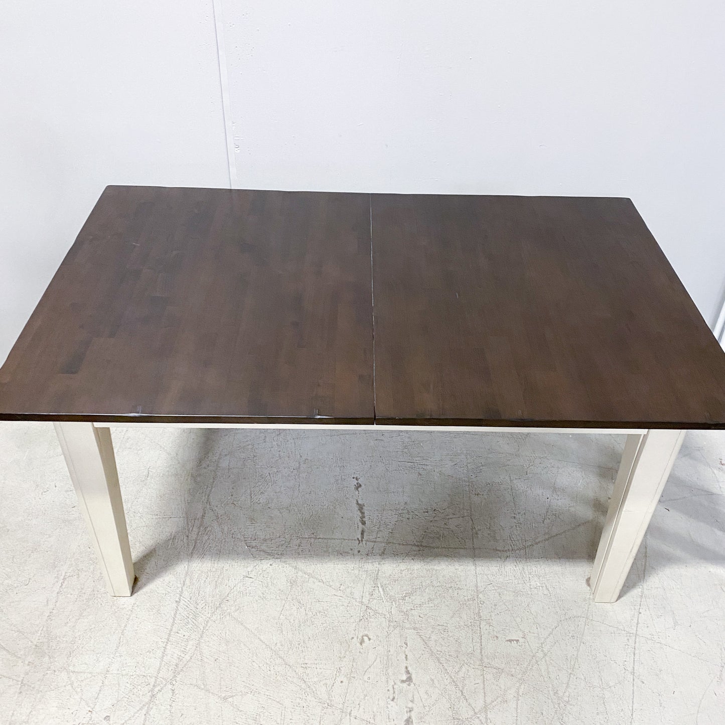 61"-132" Expandable Rustic Dining Table (3 Leaves)