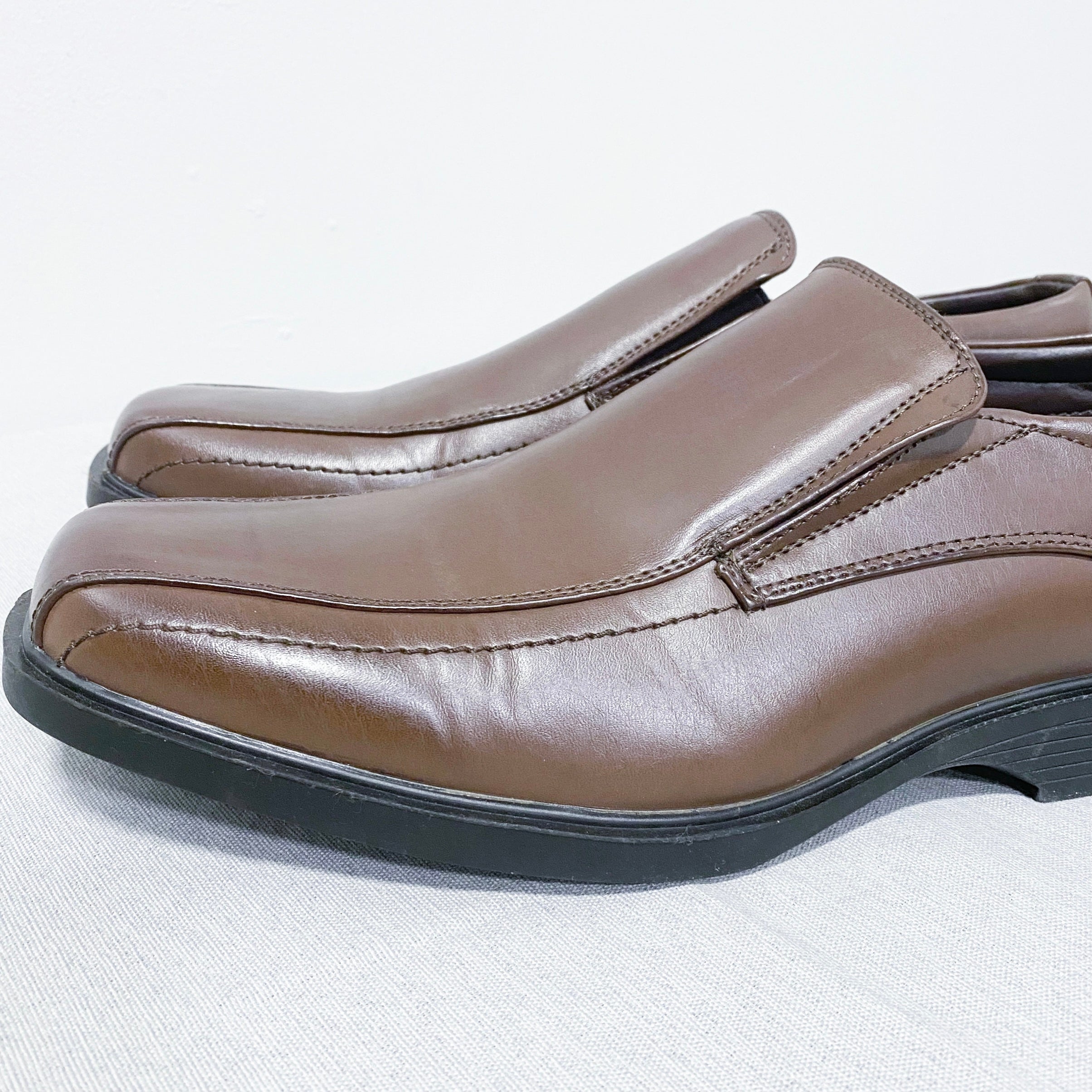 Dress shoes clearance under 2